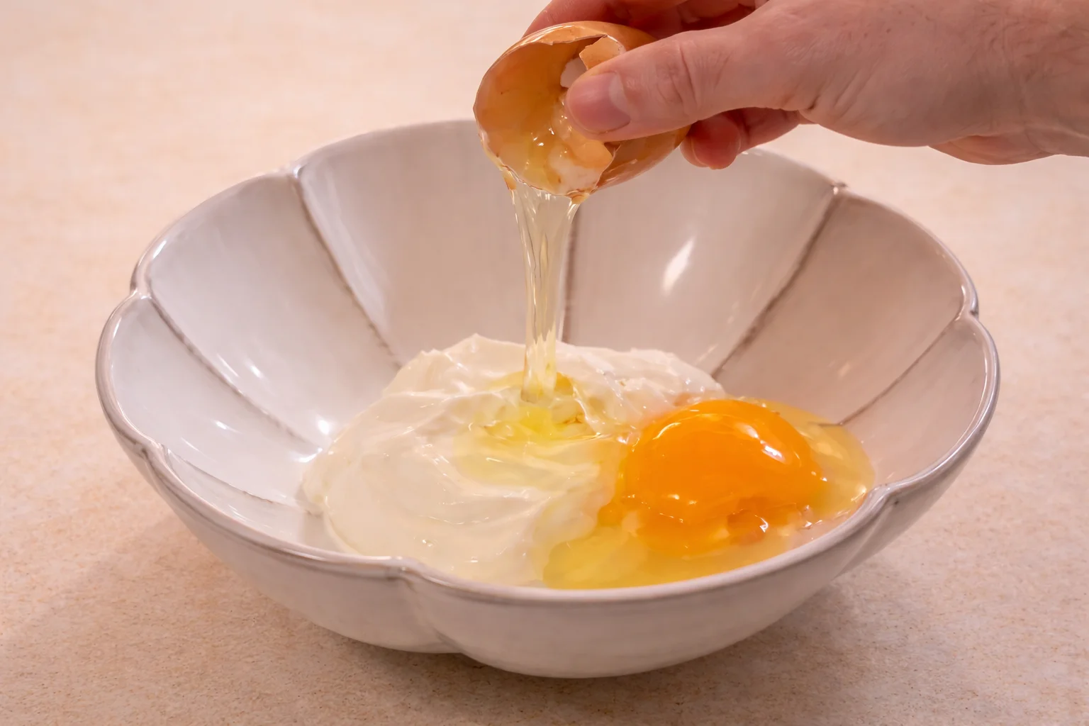 Preparing yogurt honey filling